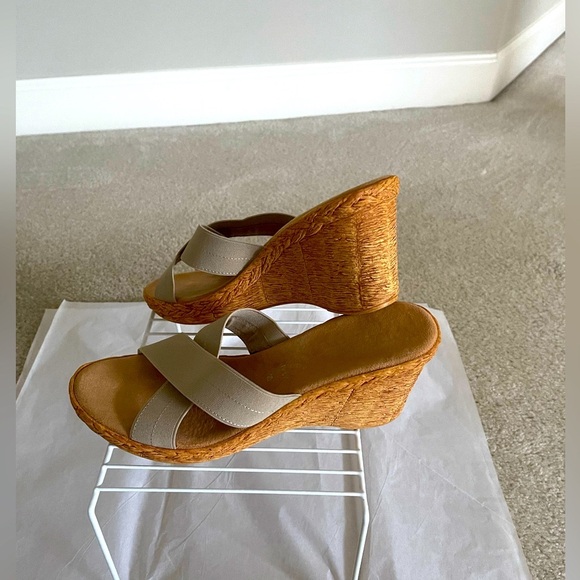 Italian Beige Wedge Sandals - Picture 2 of 3
